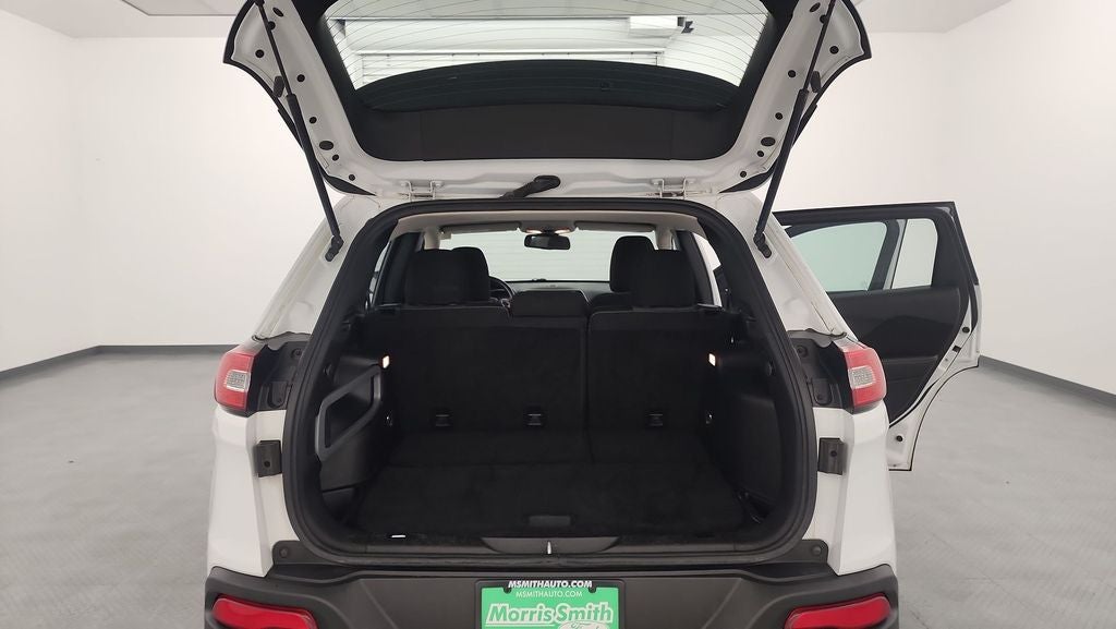 2015 Jeep Cherokee Sport
