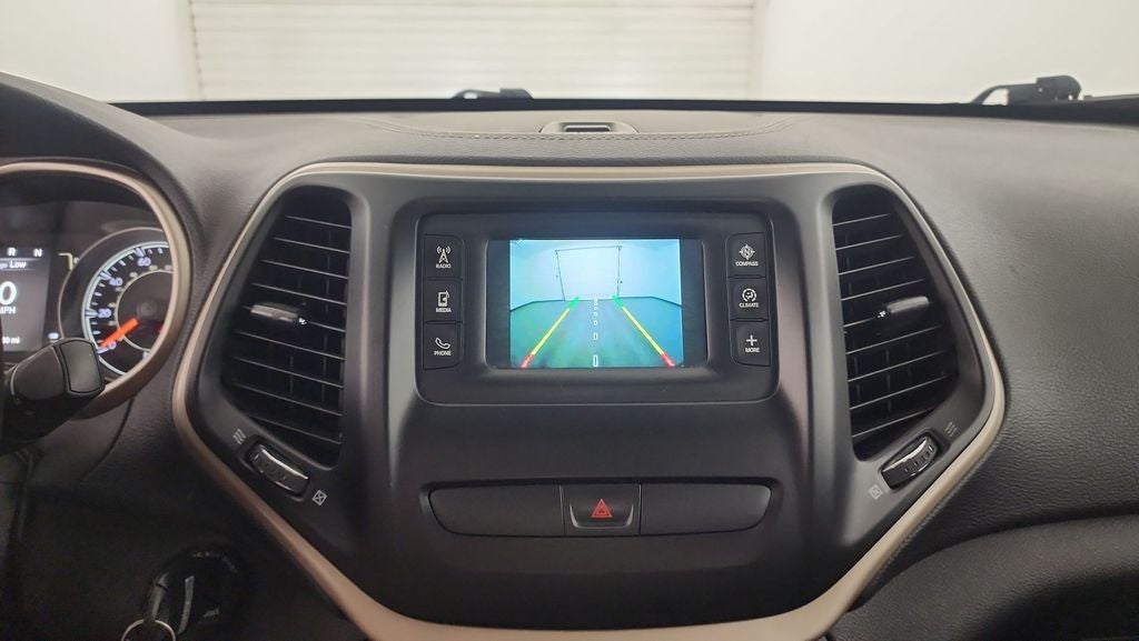 2015 Jeep Cherokee Sport