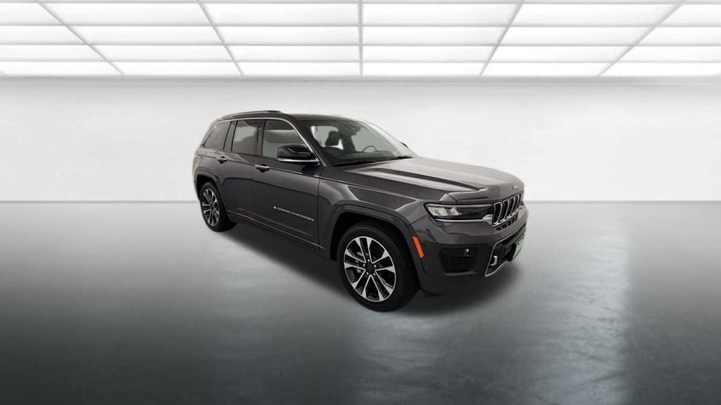 2022 Jeep Grand Cherokee Overland