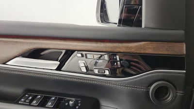 2023 Jeep Grand Wagoneer L Series II