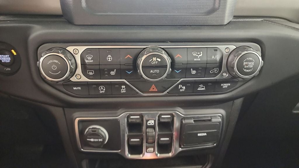 2020 Jeep Gladiator Sport