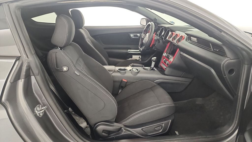 2021 Ford Mustang EcoBoost