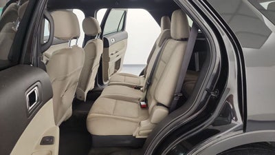 2015 Ford Explorer Base
