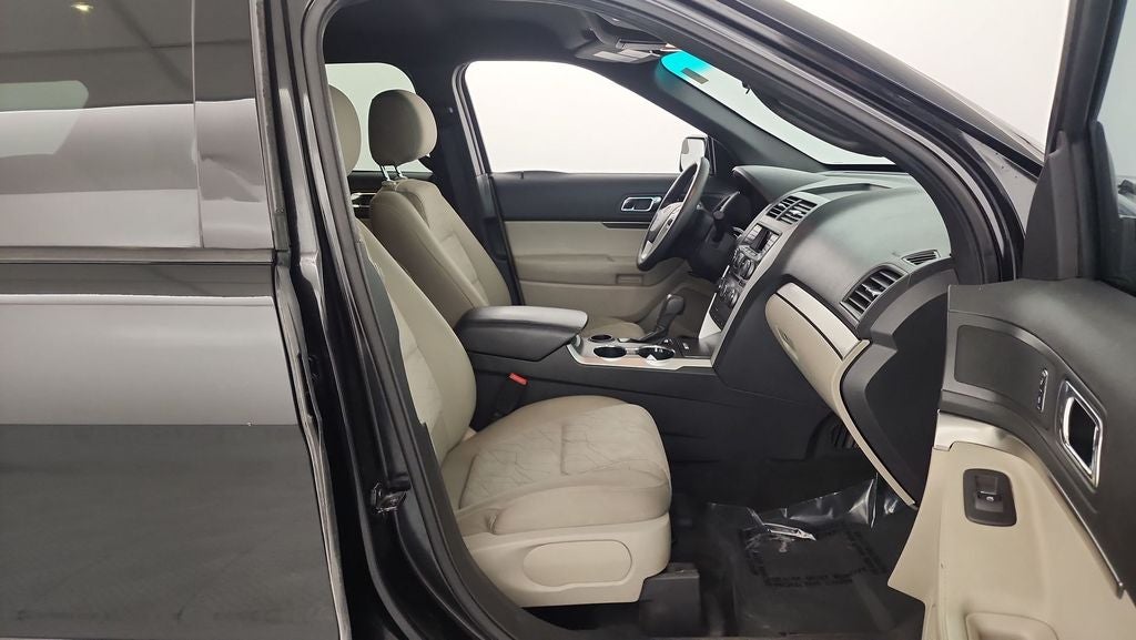 2015 Ford Explorer Base