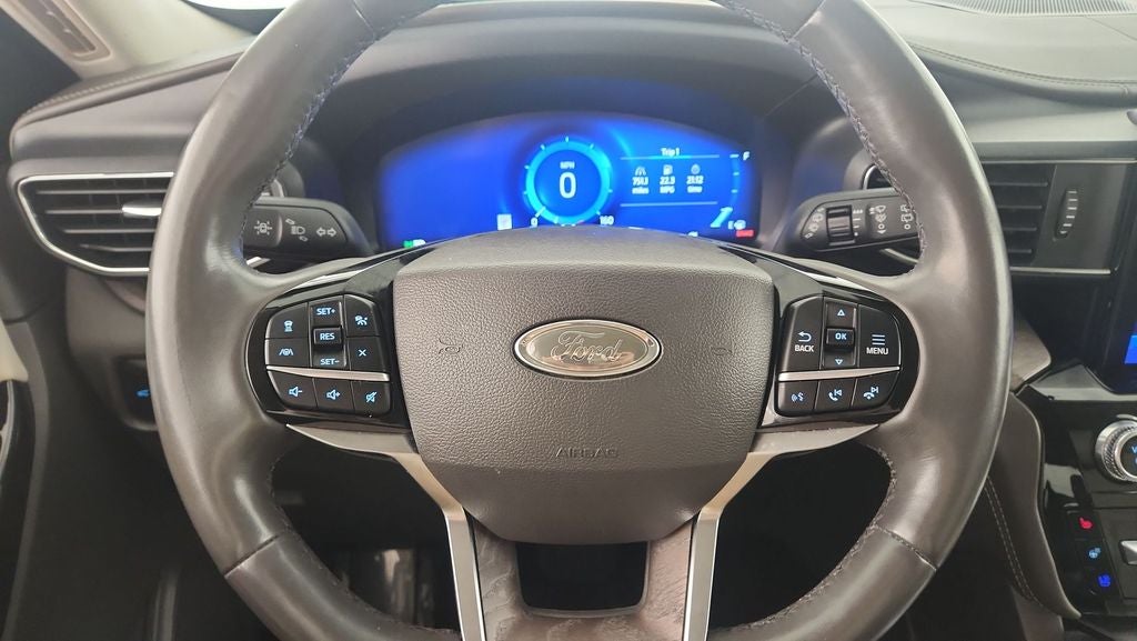 2023 Ford Explorer Platinum