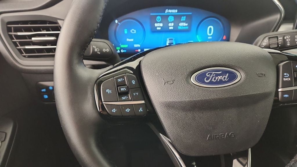 2025 Ford Escape Hybrid Platinum