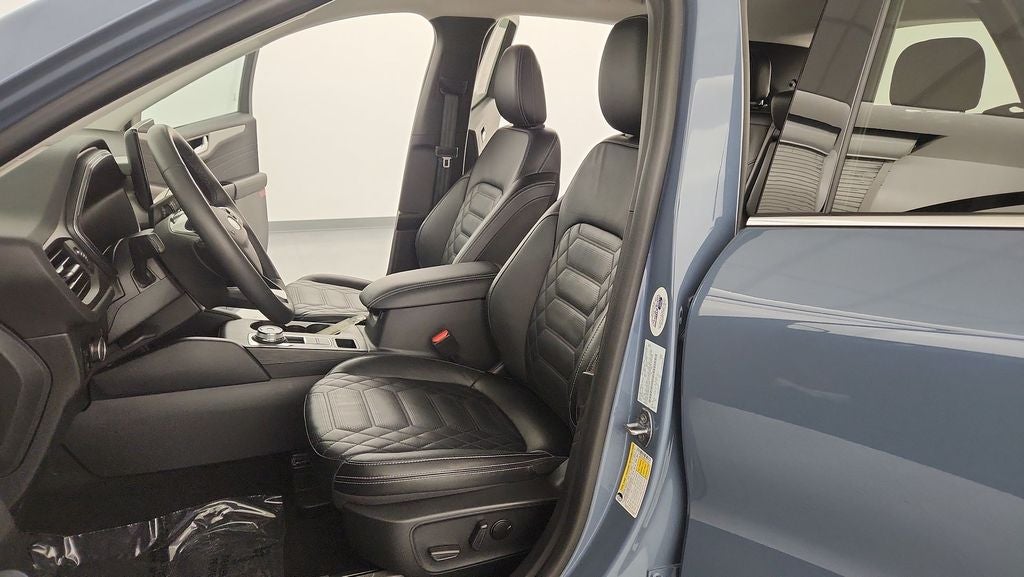 2024 Ford Escape Hybrid Platinum