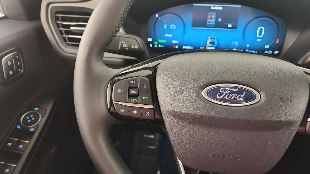 2024 Ford Escape Hybrid Platinum