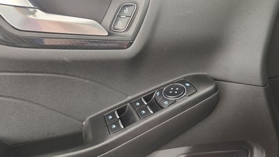 2024 Ford Escape ST-Line Select