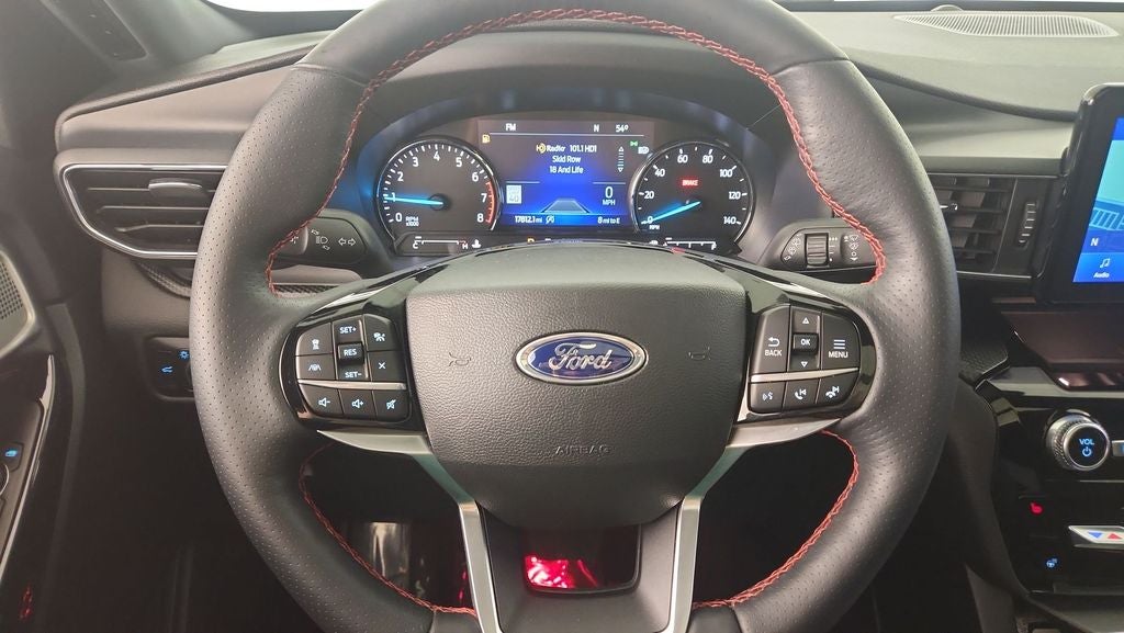 2023 Ford Explorer ST-Line