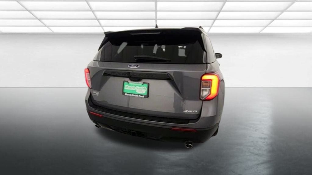 2022 Ford Explorer ST-Line