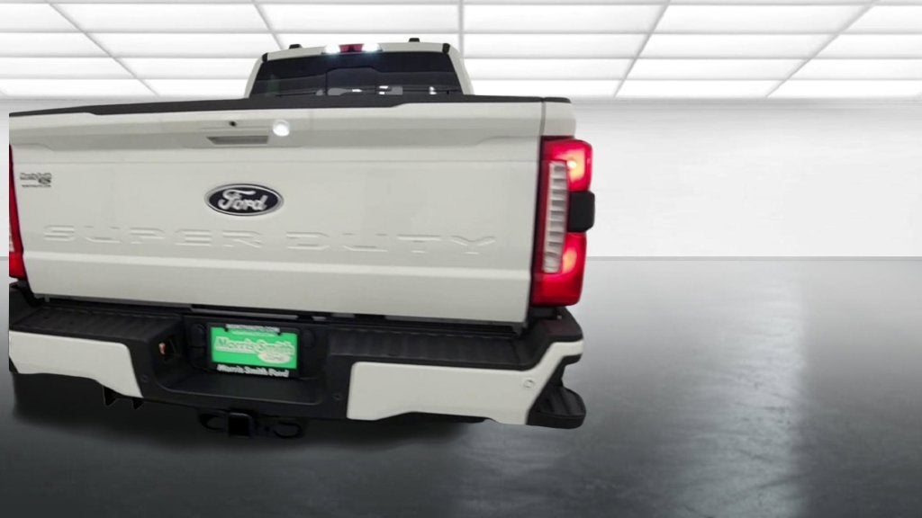 2027 Ford F-350SD Lariat