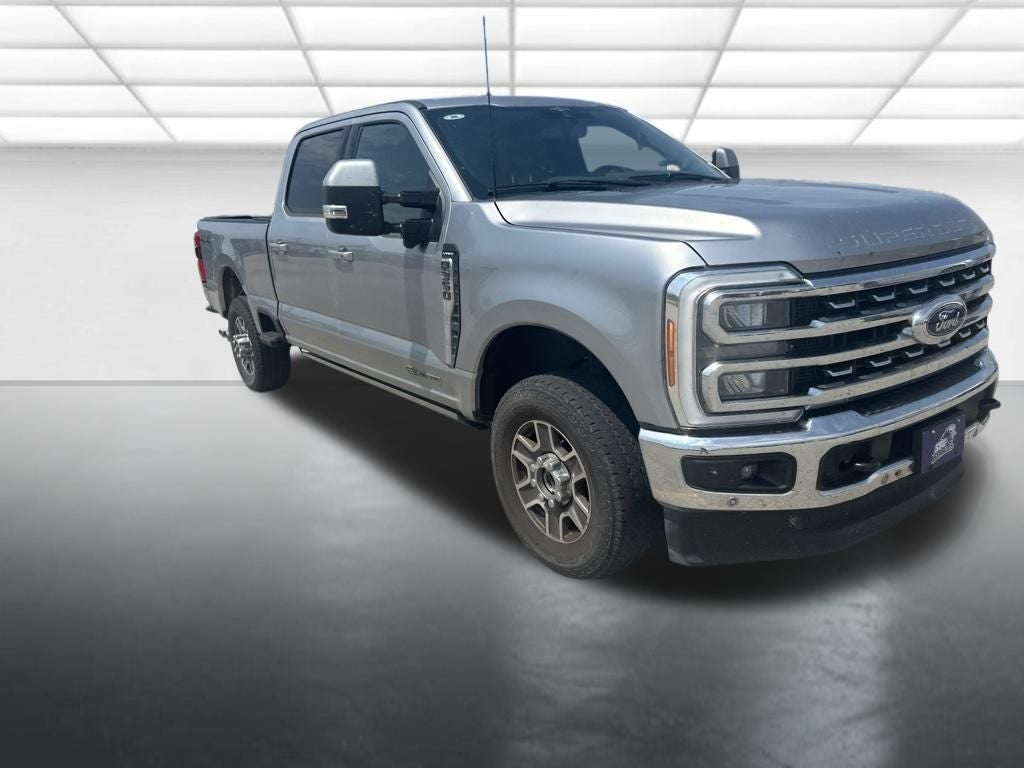 2023 Ford F-350SD Lariat