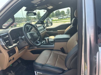 2023 Ford F-350SD Lariat