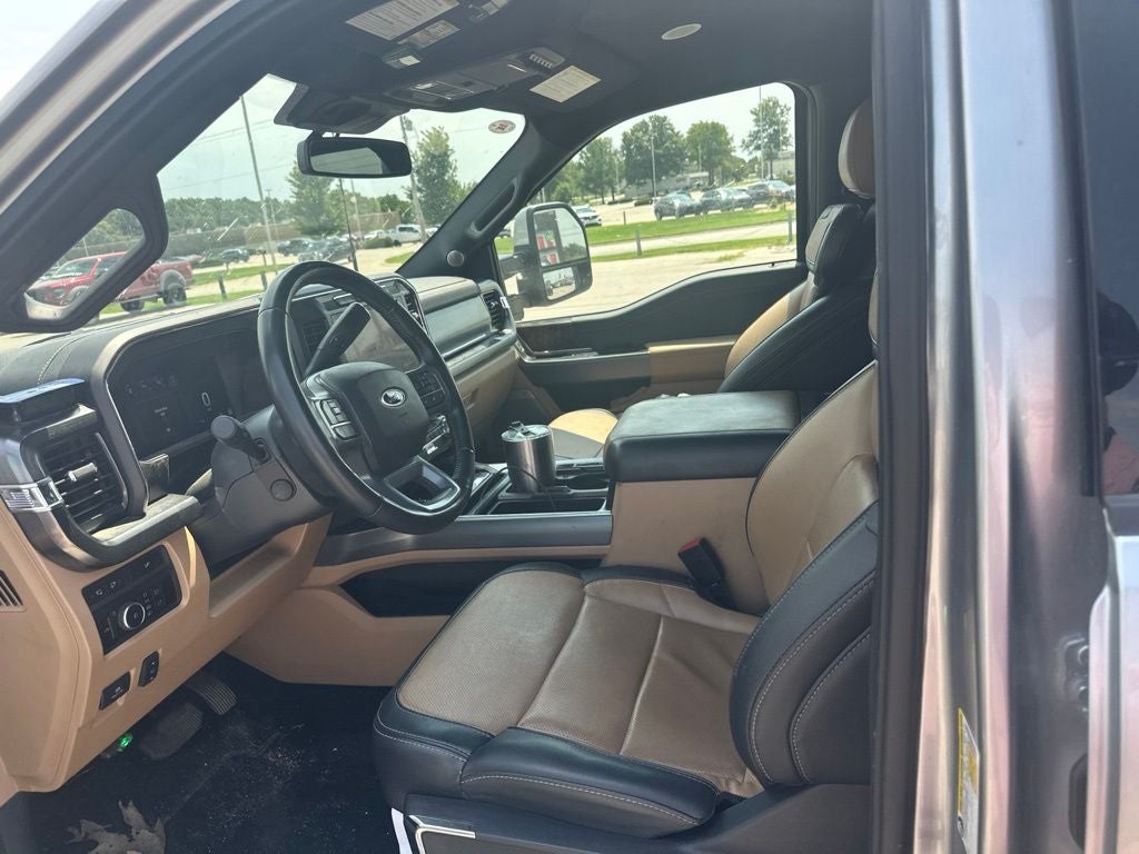 2023 Ford F-350SD Lariat