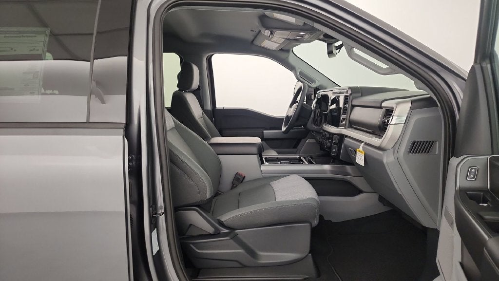 2026 Ford F-350SD XLT DRW