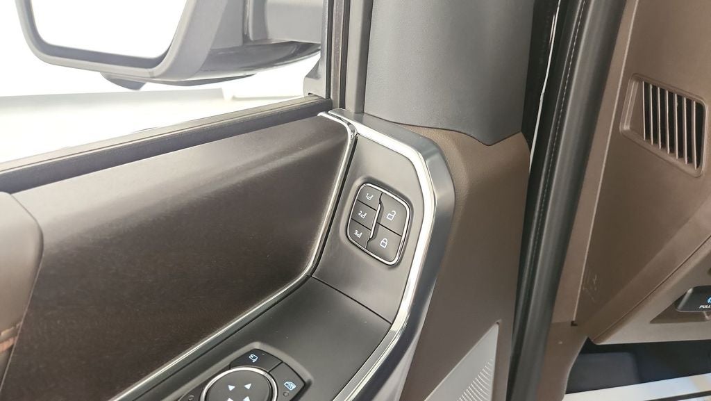 2025 Ford F-150 King Ranch - Photo 29
