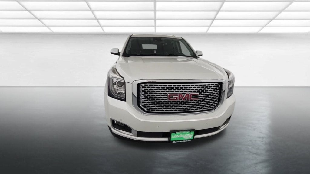 Used 2017 GMC Yukon XL Denali with VIN 1GKS2HKJ8HR304079 for sale in Kansas City