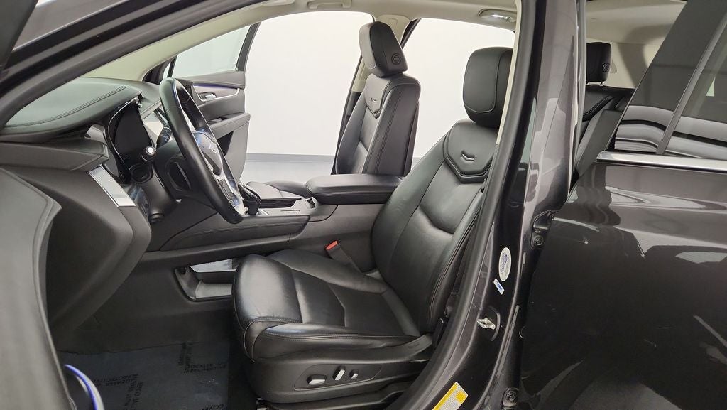 2018 Cadillac XT5 Premium Luxury