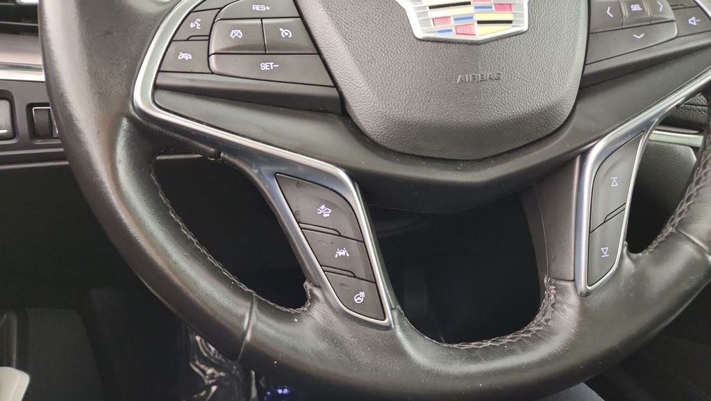 2018 Cadillac XT5 Premium Luxury