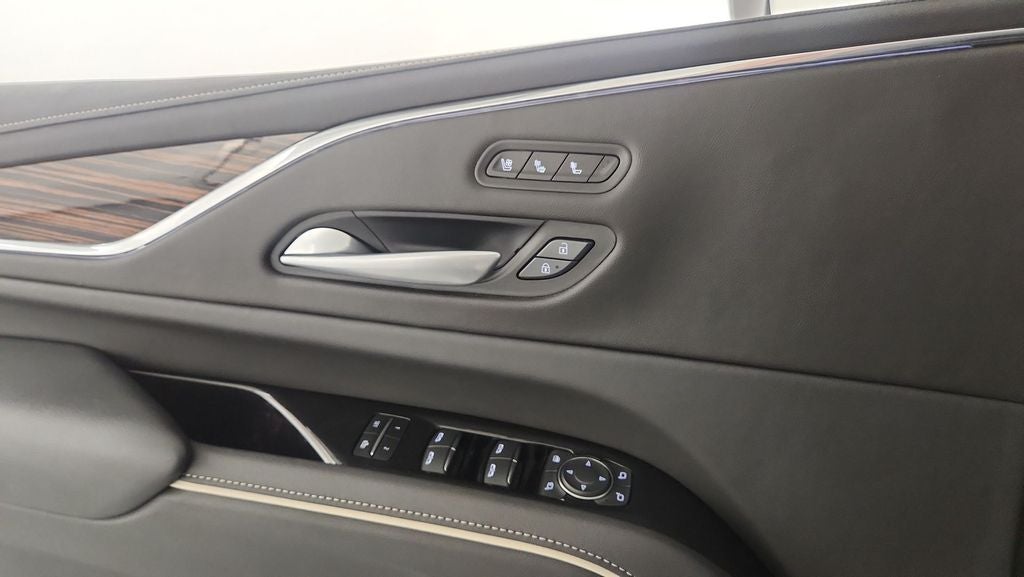 2024 Cadillac Escalade ESV Premium