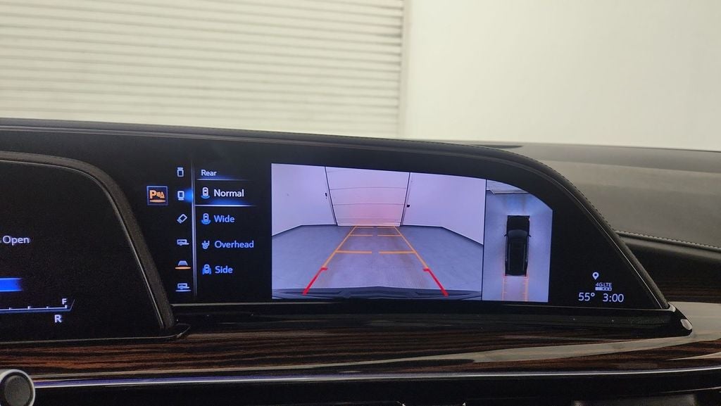 2024 Cadillac Escalade ESV Premium