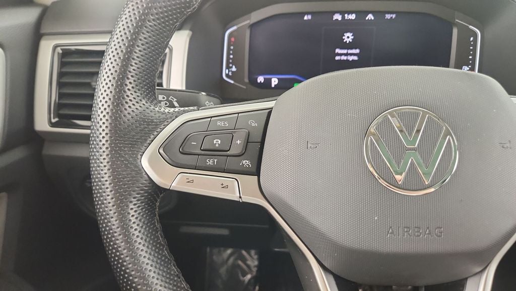 2022 Volkswagen Atlas 3.6L V6 SEL Premium R-Line