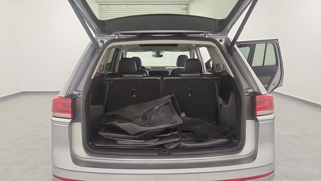 2022 Volkswagen Atlas 3.6L V6 SEL Premium R-Line