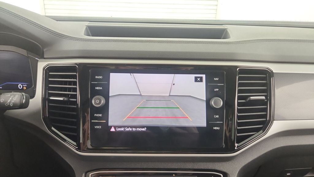 2022 Volkswagen Atlas 3.6L V6 SEL Premium R-Line