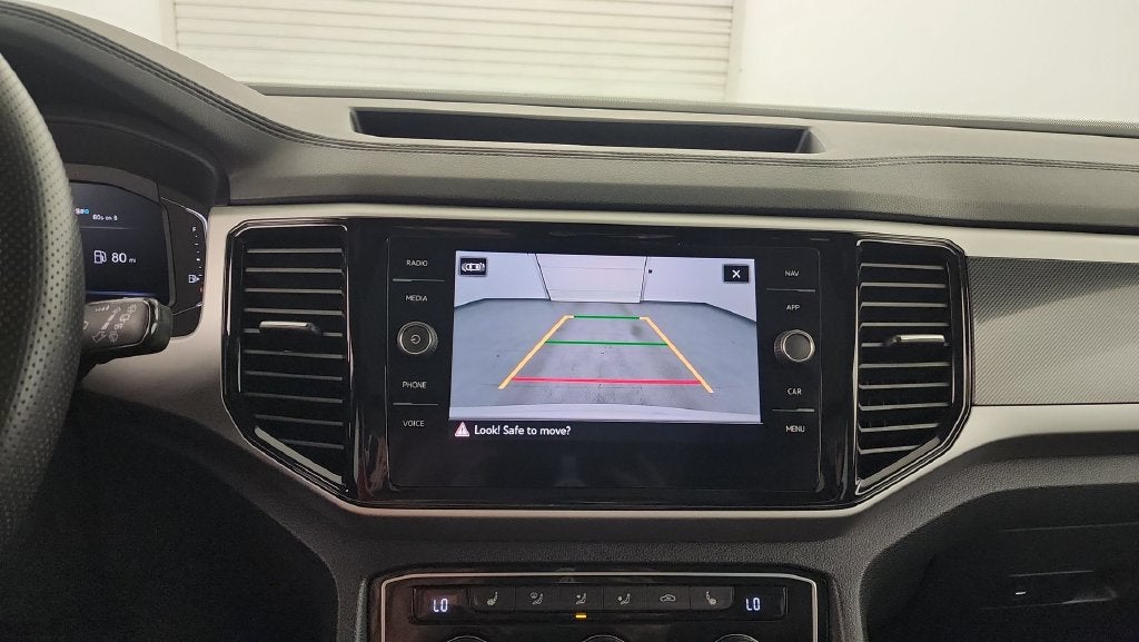 2023 Volkswagen Atlas Cross Sport 2.0T SEL R-Line