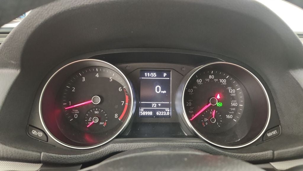 2017 Volkswagen Passat 1.8T R-Line