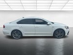 2017 Volkswagen Passat 1.8T R-Line