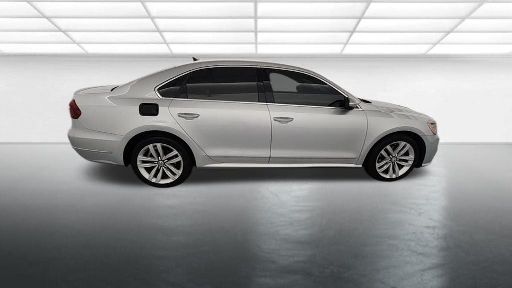 2017 Volkswagen Passat 1.8T SE w/Technology