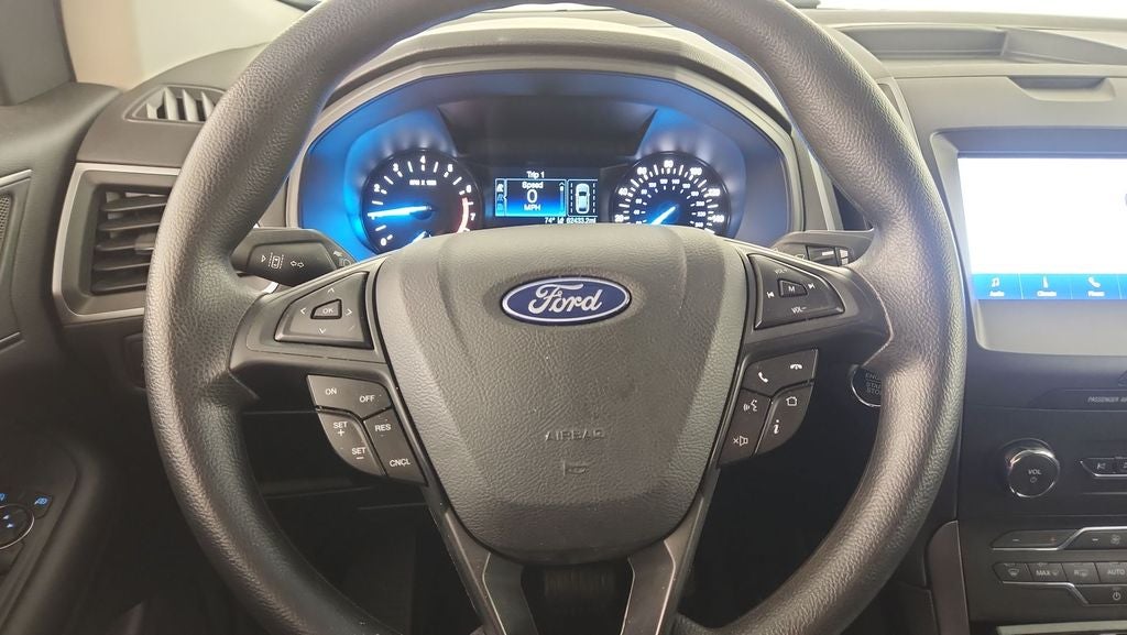 2020 Ford Edge SE