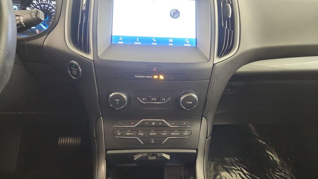 2020 Ford Edge SE