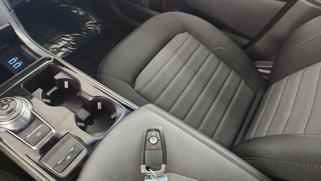 2020 Ford Edge SE