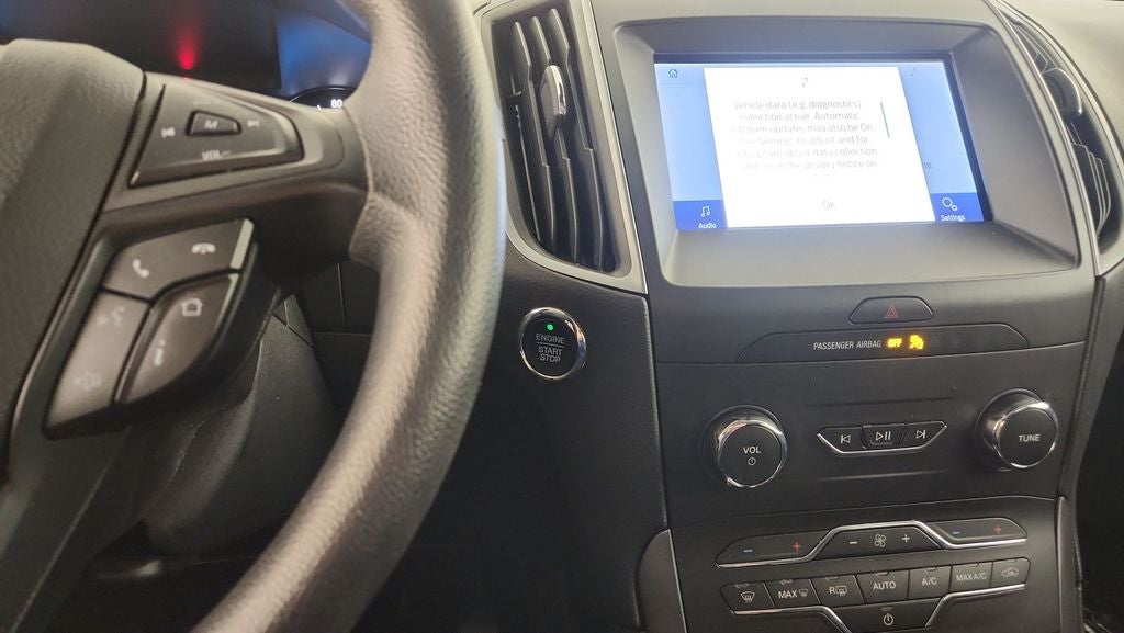 2020 Ford Edge SE