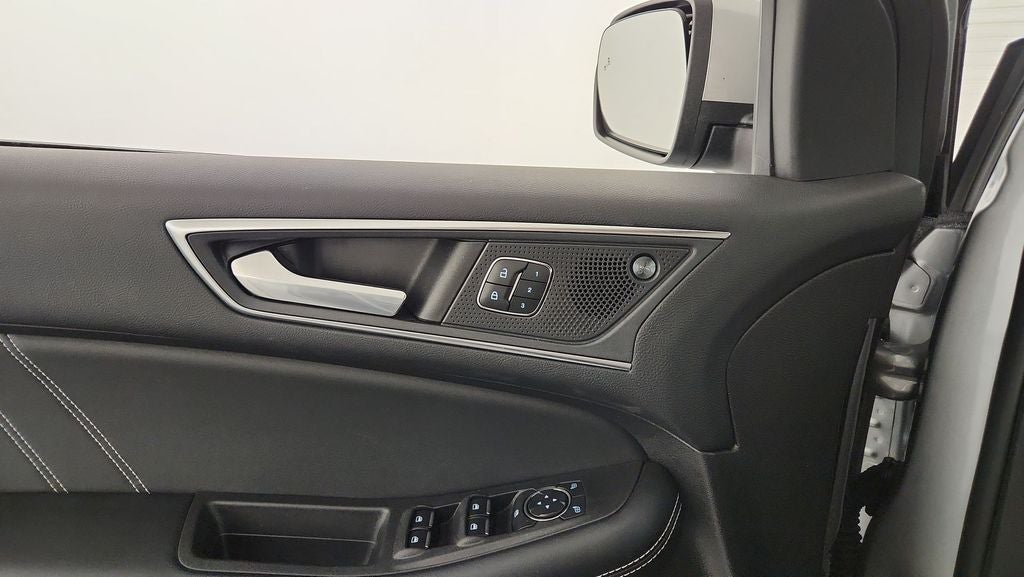 2023 Ford Edge ST