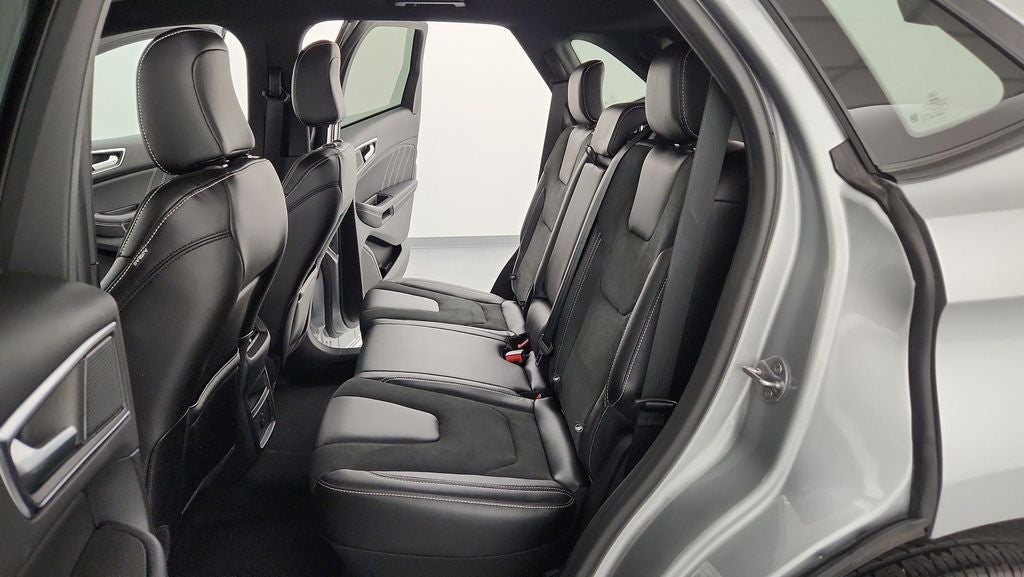 2023 Ford Edge ST