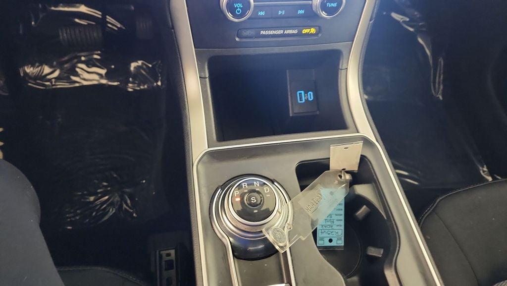 2022 Ford Edge SE