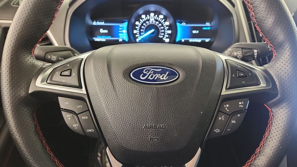 2022 Ford Edge ST Line