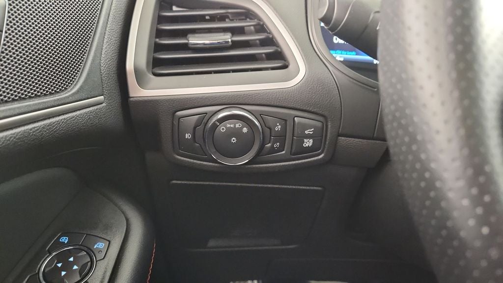 2022 Ford Edge ST Line