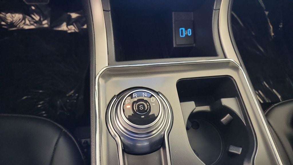 2022 Ford Edge ST Line