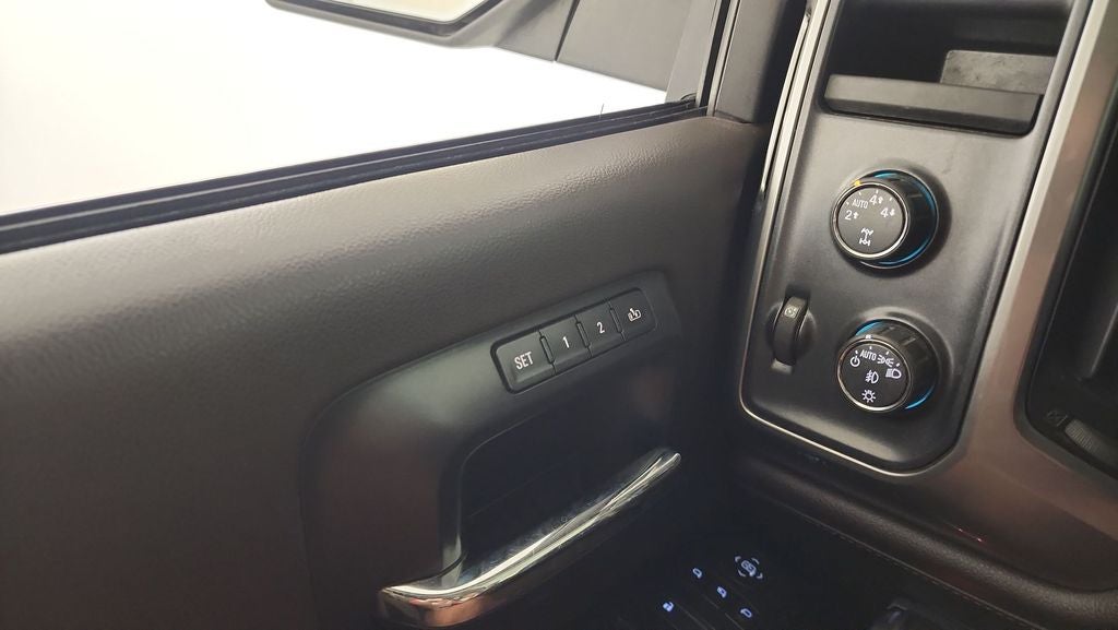 2014 Chevrolet Silverado 1500 LTZ 1LZ