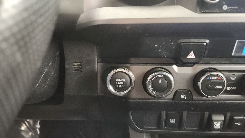 2023 Toyota Tacoma TRD Off-Road V6