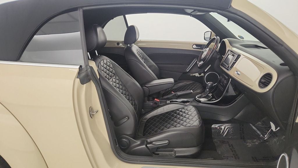2019 Volkswagen Beetle Convertible 2.0T Final Edition SEL