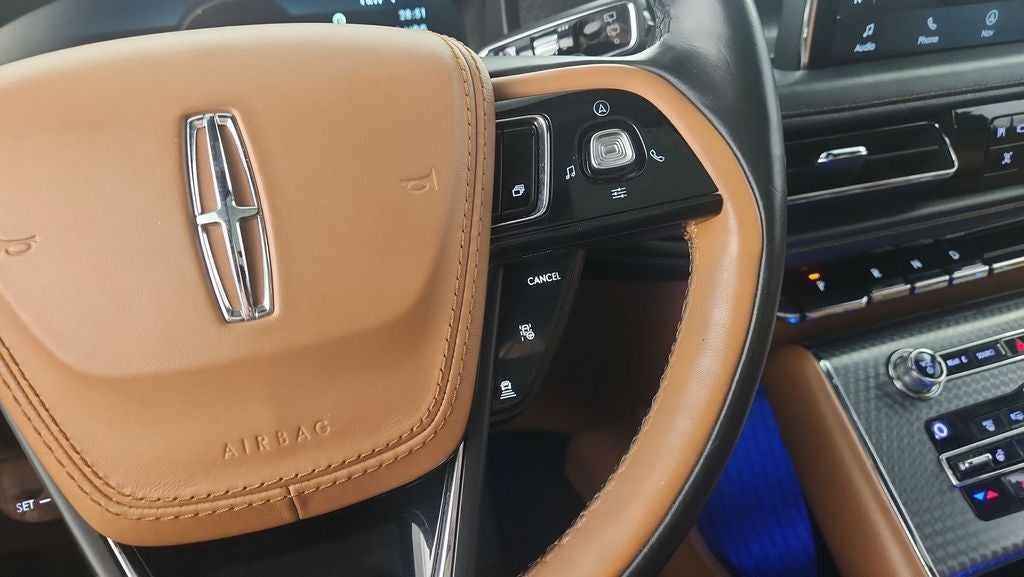 2020 Lincoln Aviator Black Label