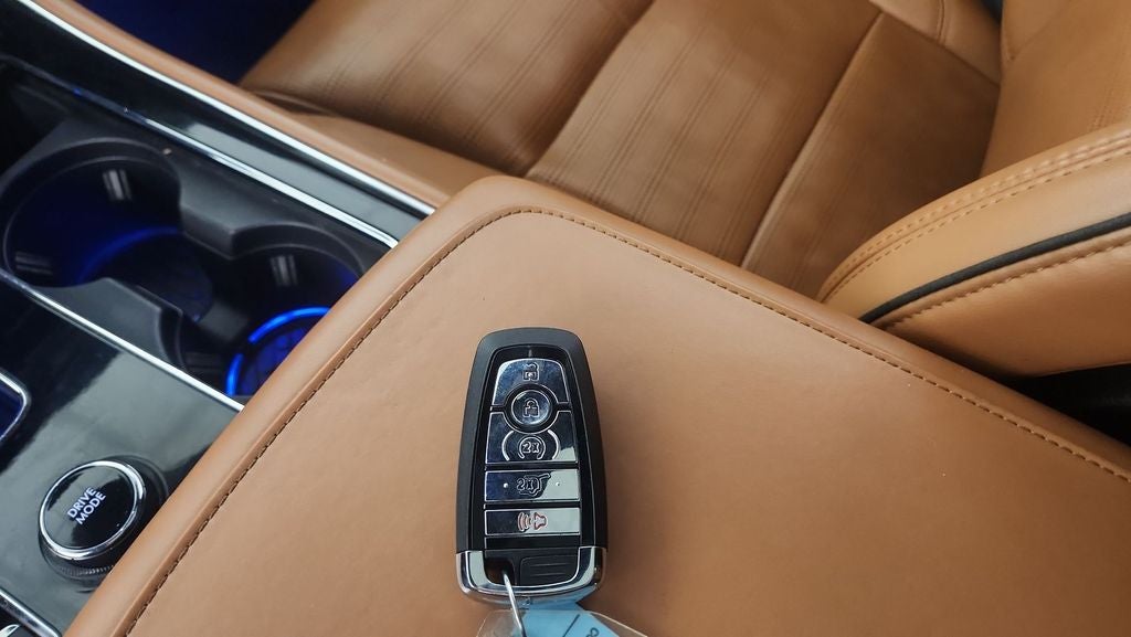 2020 Lincoln Aviator Black Label