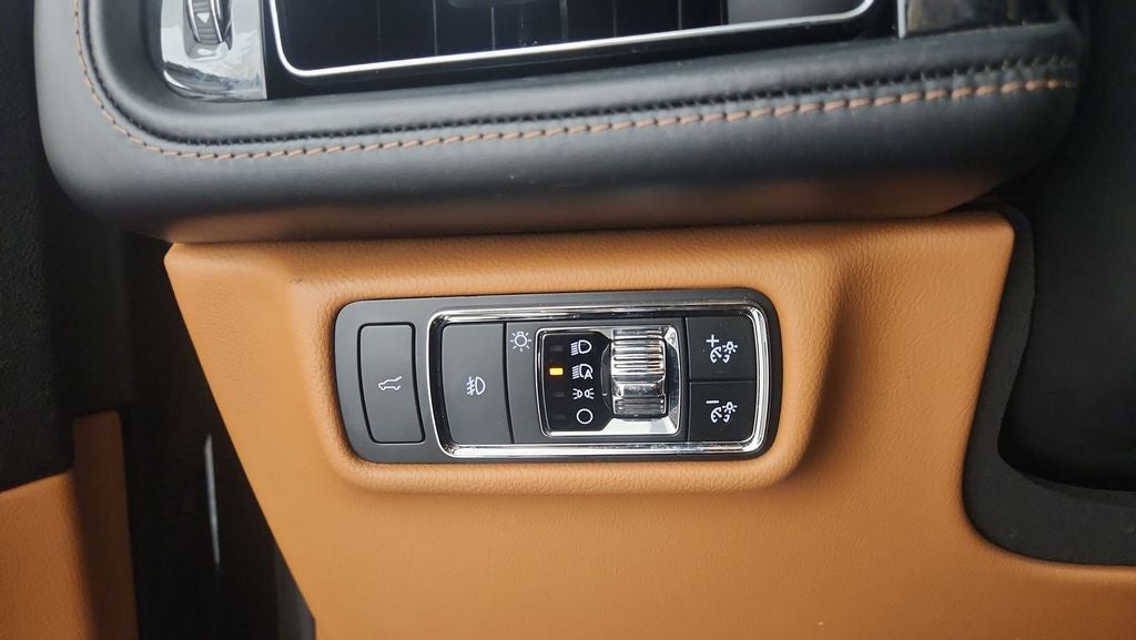 2020 Lincoln Aviator Black Label