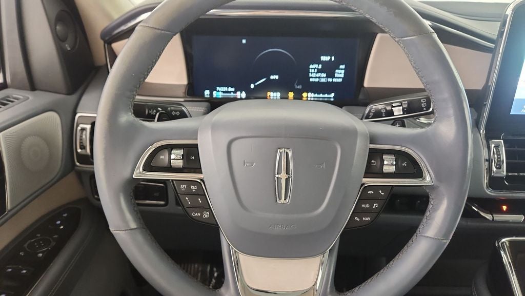 2018 Lincoln Navigator Black Label